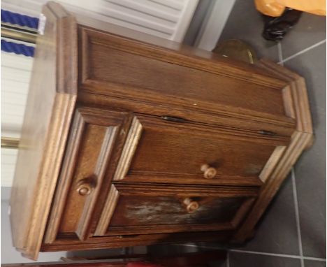 Vintage oak hallway cupboard, H: 90 cm