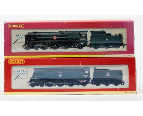2 Hornby OO locomotives. (R.2204) A BR 4-6-2 Merchant Navy Class 35020 Bibby Line in lined Brunswick Green livery. Plus a (R.