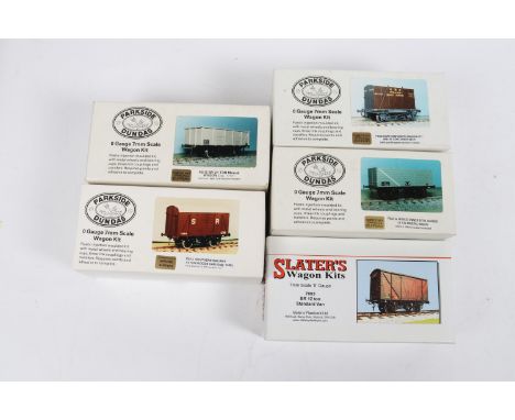 5 Parkside Dundas O gauge/7mm scale wagon kits. PS13 Southern Railway 12 Ton Goods Van. 7063 BR 12 Ton Standard Van. PS 15 BR