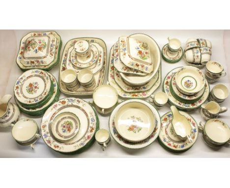 Comprehensive collection of Spode Chinese Rose pattern tableware incl. 6 soup dishes, 6 soup bowls, 6 cereal bowls, 9 lge pla