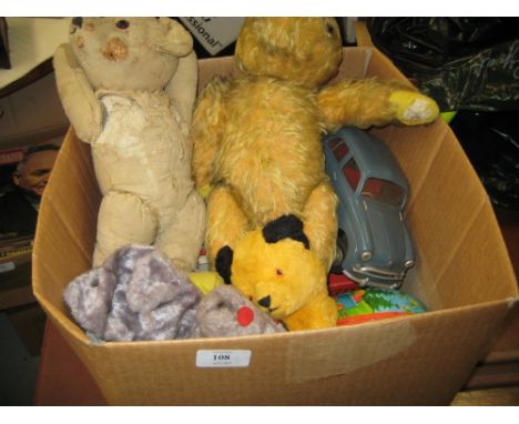 Gold plush straw stuffed teddy bear, other miscellaneous soft toys and games etc