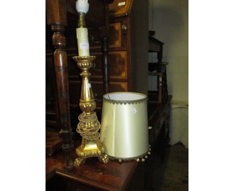 20th Century Dutch style carved gilt wood table lamp with shade 