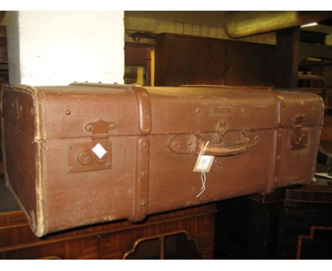 Liprosta of Frankfurt wooden bound travelling trunk