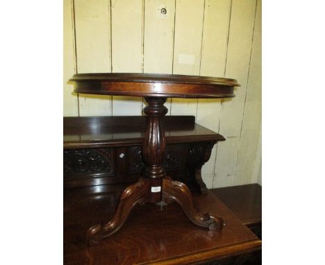 Reproduction circular mahogany tripod occasional table