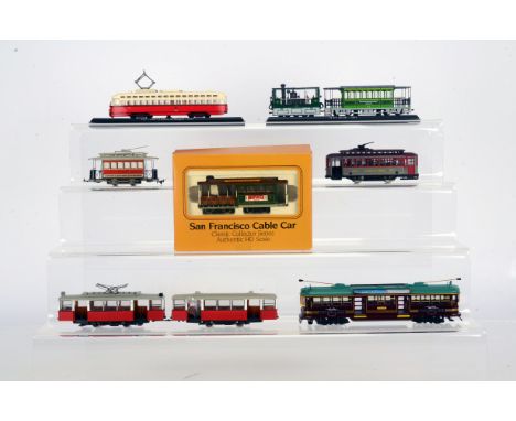 HO/OO Gauge Trams and Cable Car, HO gauge boxed Leopold Halling 1001001 Leipzig Triebwagen Nr 64 in red livery, Bachmann 41-0