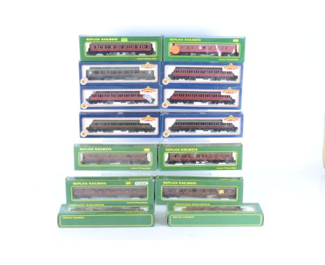 Bachmann and Replica Railways OO Gauge BR Maroon Coaching Stock, all boxed, Bachmann Corridor 34-376, Mk1 34-603,34-626, 34-6