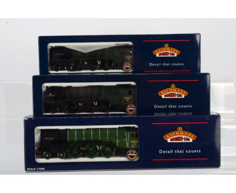 Bachmann OO Gauge BR Class A1 Steam Locomotives with Tenders, three boxed examples, 32-554 W P Allen 60114 (Doncaster green),
