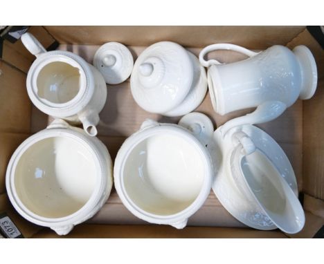 Wedgwood Patrician Creamware Small Tureens, Coffee Pot & Teapot together with matching gravy boat 