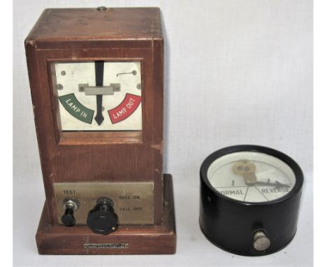 BR(W) 1947 Lamp Indicator made by RE Thompson with damaged needle together with WR Points Repeater with 69 number plate. 