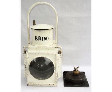 BR(W) Locomotive Head Lamp. Complete with removable red filter, slide in reservoir and burner. (Shown).