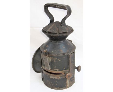 GER Sliding Knob Hand lamp. Fluted top version stamped GER. Complete with BR reservoir, colour filters back handle removed. 
