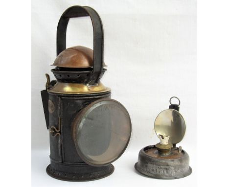 GWR pre grouping 3 aspect copper top Hand Lamp. Complete with all colour filters and etched GWR into front glass (chipped). T
