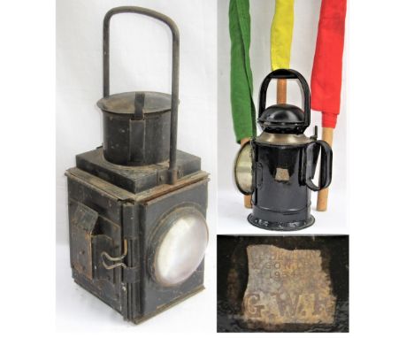 GWR post grouping 3 aspect Guards Hand lamp stamped into case GWR TE BLADON &amp; Son 1934 complete with all glasses, GWR res