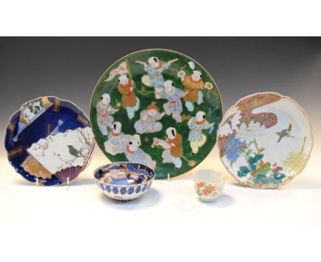 Group of 19th Century and later Chinese porcelain, to include a plate decorated with the '100 Boys' pattern with four charact