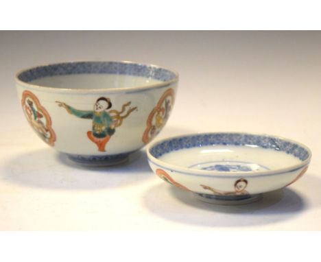 Chinese porcelain covered bowl decorated with dancers alternating with cockerels within shaped reserves, underglaze blue four