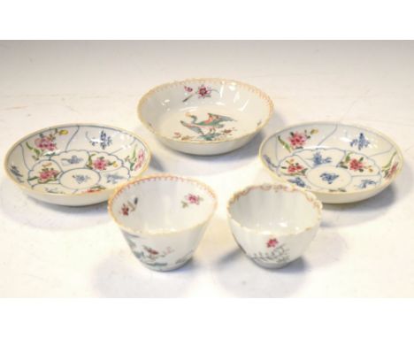 Late 18th/early 19th Century Chinese porcelain tea wares, to include tea bowl and saucer painted with bird on gongshi Conditi