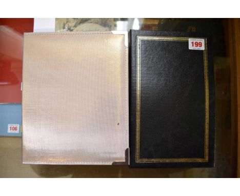 POSTCARDS:&nbsp;quantity of vintage postcards housed in two modern albums, to include English and foreign topography, novelty