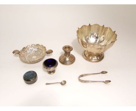 Mixed lot of silver to include a pedestal bonbon dish with faceted bowl, silver twin handled ashtray embossed with geometric 