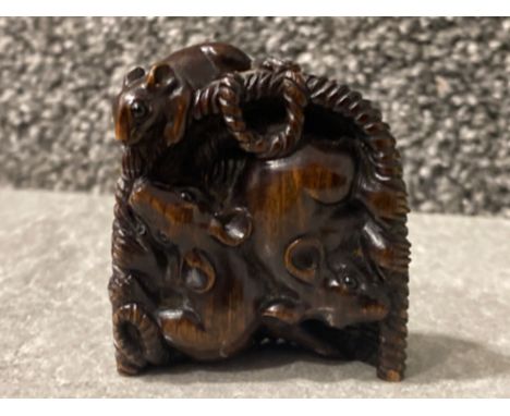 Japanese handmade wood carving Netsuke - Mice group