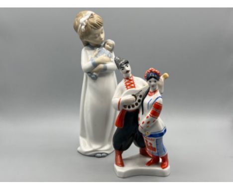 Nao by LLADRO Girl with doll and Russian porcelain figure
