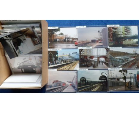 Photographs, Rail, a collection of 200+ photos of Light Rail Tyne &amp; Wear Metro Link and Glasgow subway stations, both int