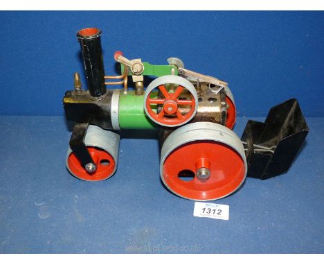 A Mamod Traction Steam Engine.