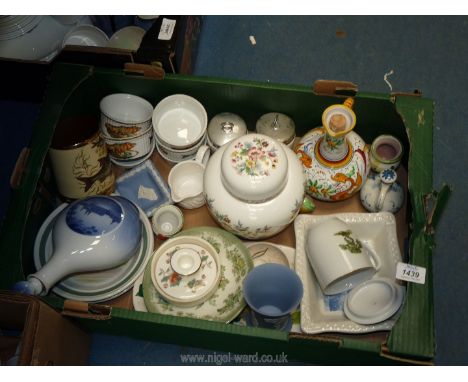 A quantity of china to include; a Shredded Wheat square shaped dish, a Coalport ginger jar, fish decorated ramekins, two Roya