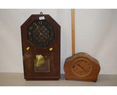 An early 20th Century oak cased wall clock together with a further mantel clock (2)