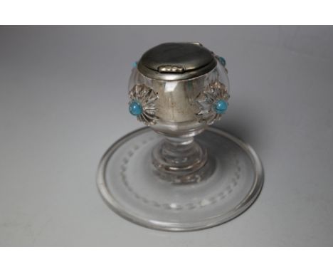 AN UNUSUAL GLASS AND SILVER PLATED INKWELL, with four light blue dot and shell applied decoration, H 9 cm