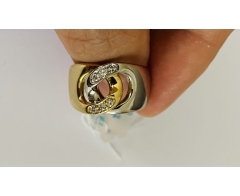 BLACK AND YELLOW GOLD RING 18K6 DIAMONDS 0.12 CT EACH H/VS9.66 GRAMS - PEN5