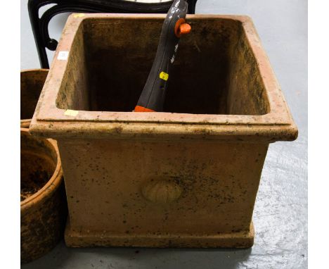 LARGE TERRACOTTA PLANTER