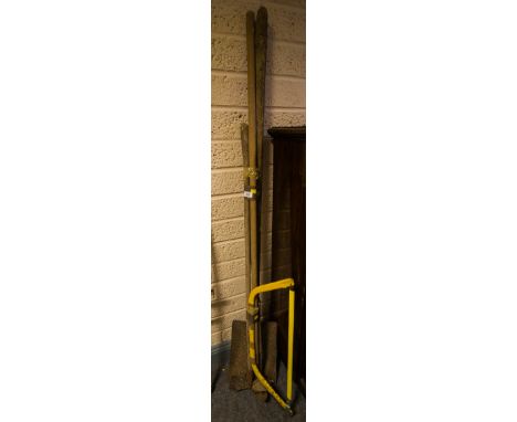 LOT OF GARDEN TOOLS (5)