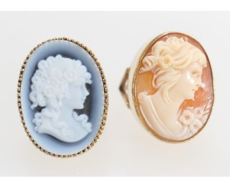9ct gold hardstone cameo ring carved with the profile of a young lady, 25mm x 18mm, size N; also a 9ct gold mounted cameo rin