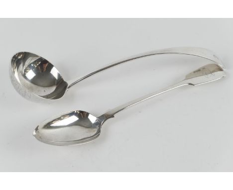 Edwardian silver Old English pattern punch ladle, London 1905, weight approx. 259g; also a Victorian silver stuffing or basti