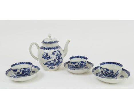 Liverpool porcelain blue and white teapot and cover, by John and Jane Pennington, in the cannonball pattern (damages), height