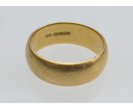 Gent's 22ct gold wedding ring, size R, weight approx. 11.5g (Please note condition does not form part of the catalogue descri