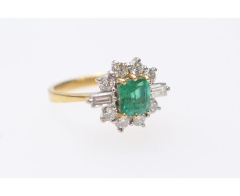 Emerald and diamond cluster ring, square cut emerald of approx. 1ct, flanked by two baguette diamonds and eight round brillia
