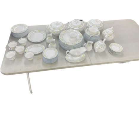 Royal Worcester Summerfield dinner service includes 14 dinner plates, 12 side plates, 3 cream jugs, 1 gravy boat, cups, sauce