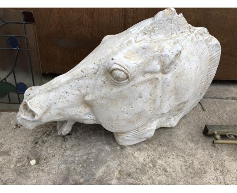 A LARGE CAST HORSES HEAD MODEL 