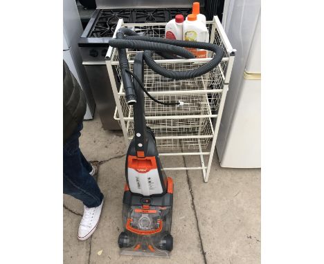 A VAX ULTRA 2 CARPET/UPHOLSTERY CLEANER IN WORKING ORDER WITH METAL RACK 