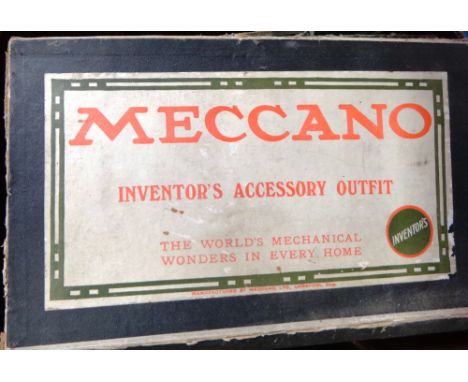 A quantity of vintage Meccano parts including accessory outfit boxes 1, 1A, 2A,  3A, , 'Inventors B' and 'Inventors' (qty).