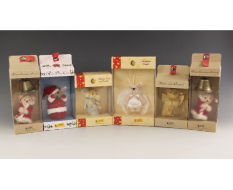 A boxed limited edition Steiff "Roly Poly Santa", numbered 864 of 5000, with button, white tag and certificate, 12cm high, wi