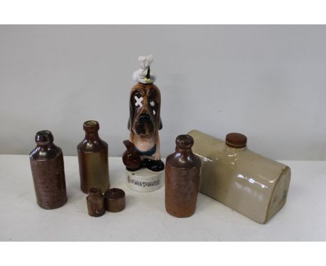 A selection of vintage ceramic items 