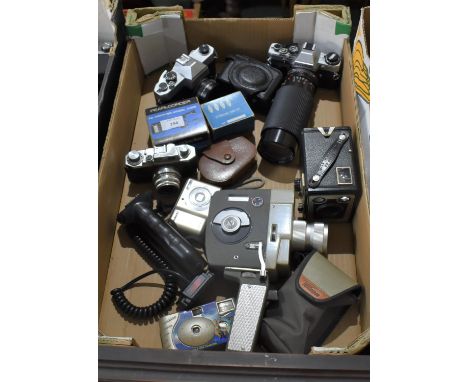 A Collection of Vintage 35mm Cameras, Camera Bodies, Photographic Accessories etc 