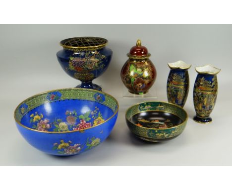 A GROUP OF CARLTONWARE POTTERY ITEMS etc comprising early footed bowl in blue ground, the interior decorated with poultry amo