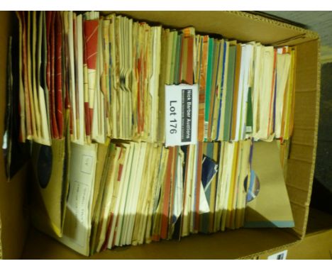 Records : 300+ mainly 1960's singles, incl Jimi Hendrix, Beatles, Who, Small Faces etc.