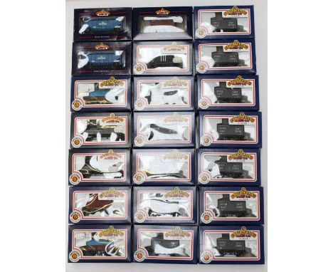 Bachmann: A collection of over twenty assorted boxed Bachmann OO Gauge rolling stock to include: 33-180, 33-727, 33-325A, 33-