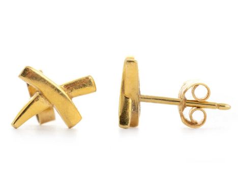 PAIR OF TIFFANY AND CO PALOMA PICASSO 'X' EARRINGS, in eighteen carat goldQty: 2.4gWell worn. Earring backs are generic and m