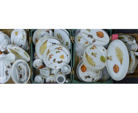 Four boxes of Royal Worcester Wild Harvest porcelain dinner and tea wares.
