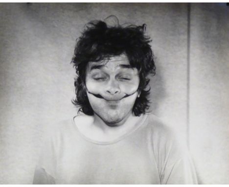 Arnulf Rainer (Baden bei Wien 1929 – lebt in Enzenkirchen/Oberösterreich)Nervenkrampf12 Photographien (Bromsilberabzüge). 197